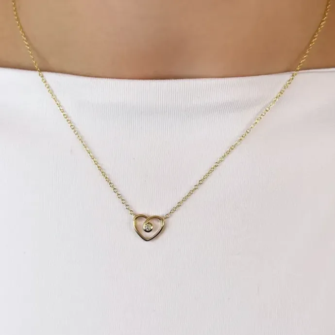 42 cm hjerte diamantvedhæng med halskæde i 14 karat guld 0,05 ct