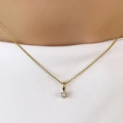 0,10 ct diamant solitairevedhæng i 14 karat guld 0,10 ct
