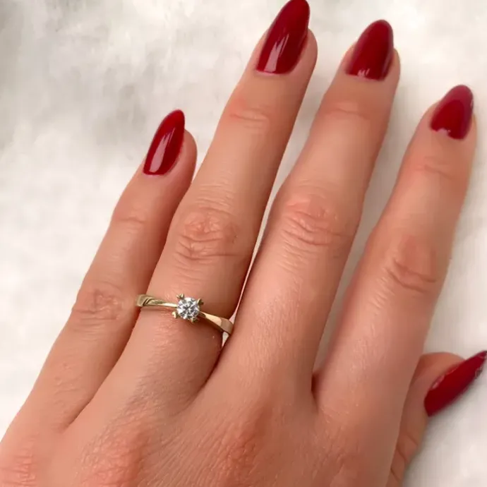 0,20 ct solitairering i 14 karat guld