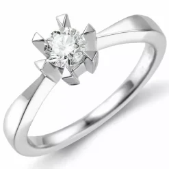 0,40 ct solitairering i 14 karat hvidguld