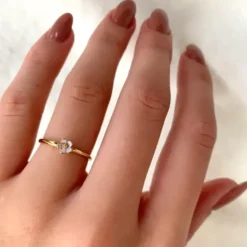 5 mm marguerit lilla ring i forgyldt sølv - Majse