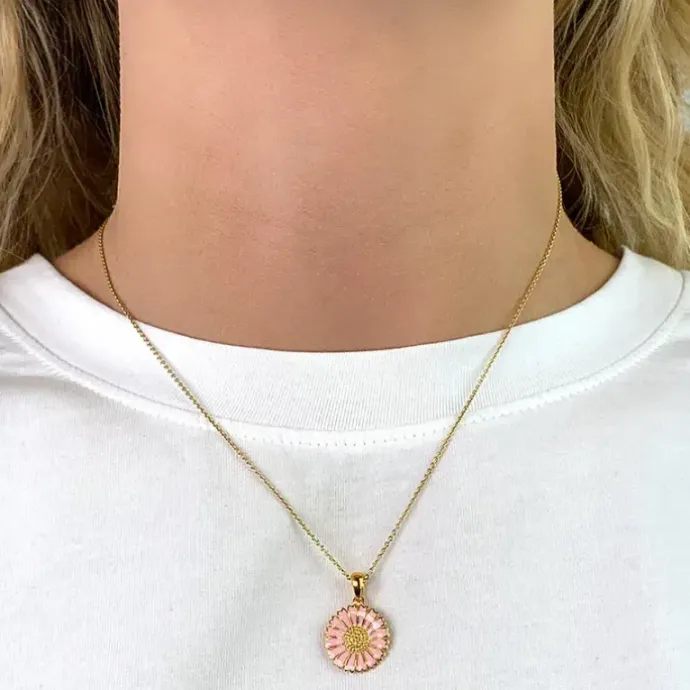 15 mm marguerit pink vedhæng i forgyldt sølv - Marie