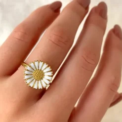 15 mm marguerit ring i forgyldt sølv - Marie