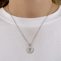 14 mm marguerit zirkon halskæde i sølv - Matilda