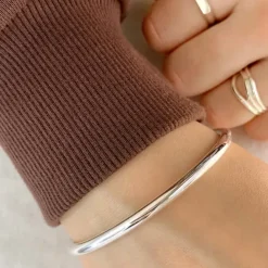 4 mm massiv BNH armring i sølv