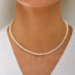 4 mm perlekæde med ferskvandsperle
