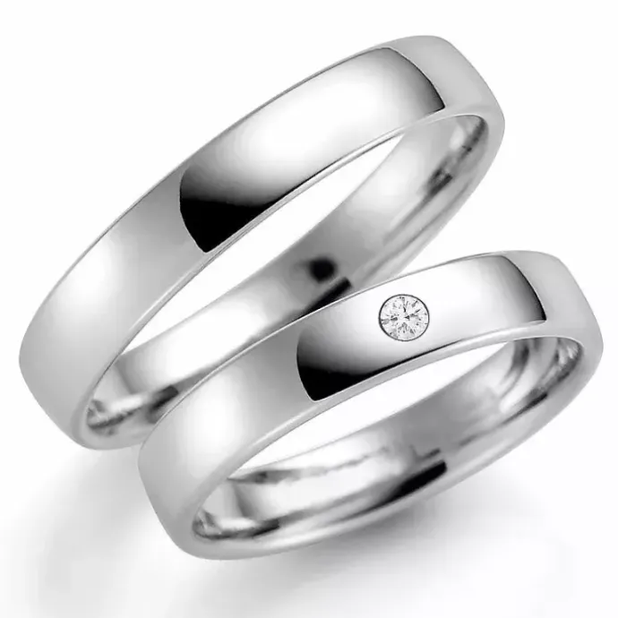 4 mm vielsesringe i 9 karat hvidguld 0,03 ct - sæt