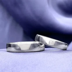 4 mm vielsesringe i 9 karat hvidguld 0,03 ct - sæt