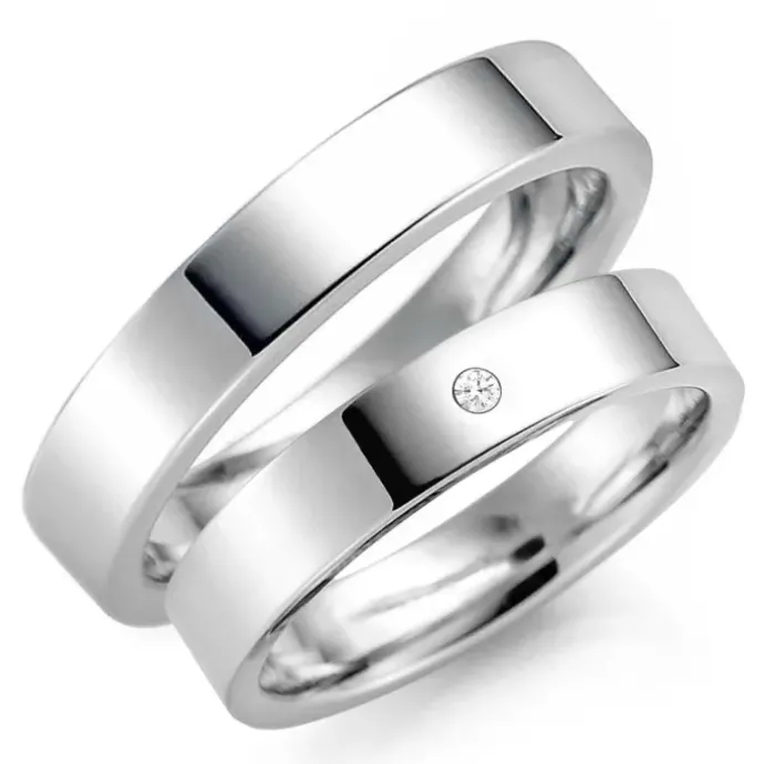 5 mm vielsesringe i 9 karat hvidguld 0,03 ct - sæt