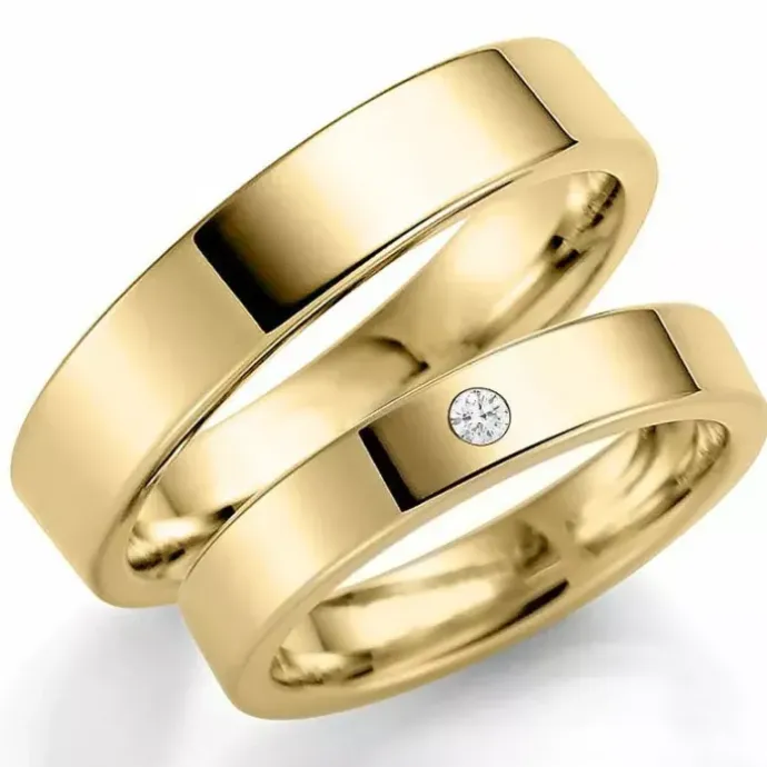 4 mm vielsesringe i 9 karat guld 0,03 ct - sæt