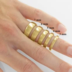 4 mm vielsesringe i 14 karat guld 0,03 ct - sæt