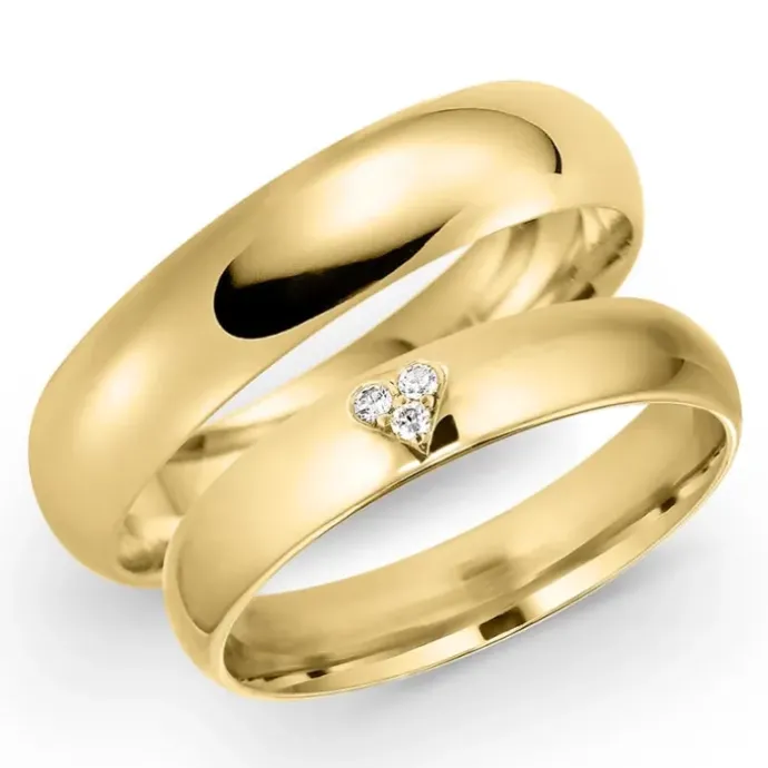 5 og 4 mm vielsesringe i 9 karat guld 0,03 ct - sæt