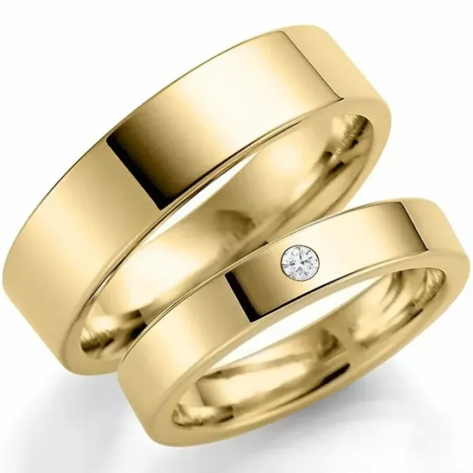 6 og 4 mm vielsesringe i 9 karat guld 0,03 ct - sæt