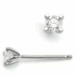 2 x 0,10 ct lab grown diamant solitaireørestikker i 14 karat hvidguld med lab grown diamant