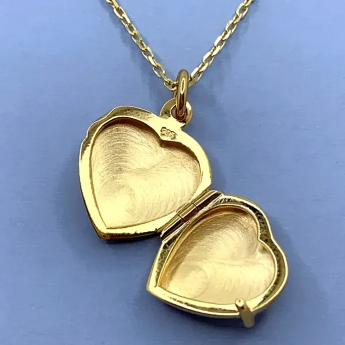 17 x 15 mm hjerte medaljon i forgyldt sølv
