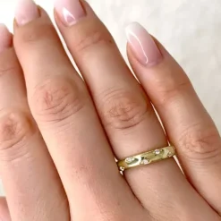 Abstrakt diamantring i 9 karat guld 0,09 ct