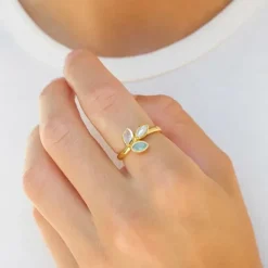 Blad krystal ring i forgyldt sølv