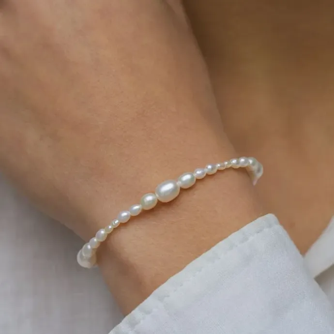 Blandet størrelse armbånd med ferskvandsperle