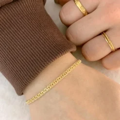 BNH bismarkarmbånd i 14 karat guld 21,0 cm x 3,5 mm