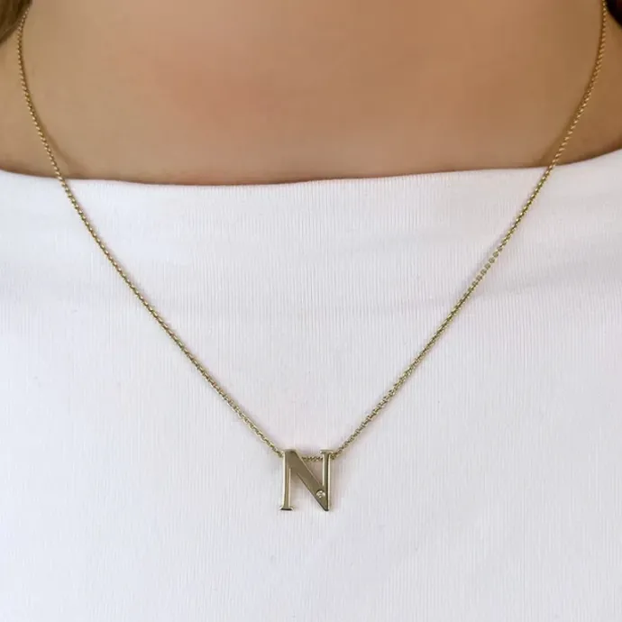 Bogstav n diamant vedhæng i 9 karat guld 0,01 ct