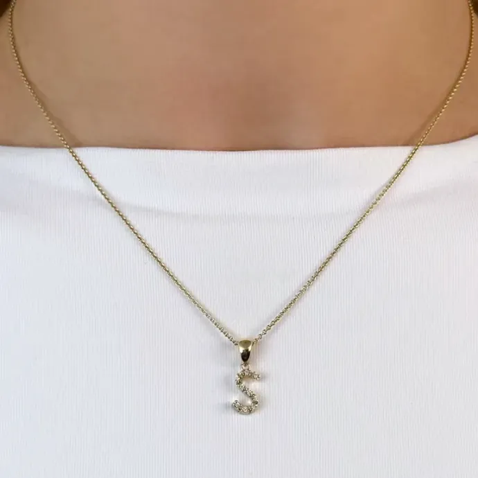Bogstav s diamant vedhæng i 9 karat guld 0,05 ct
