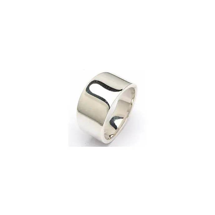 Bred ring i sølv