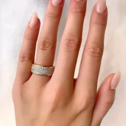 Bred zirkon ring i forgyldt sølv