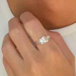 Bred zirkon ring i sølv