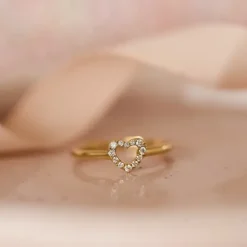 Diamant hjertering i 14 karat guld 0,102 ct