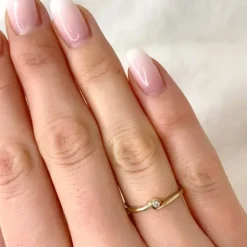 Diamant ring i 9 karat guld 0,02 ct