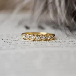 Diamant ring i 9 karat guld med rhodium 0,04 ct