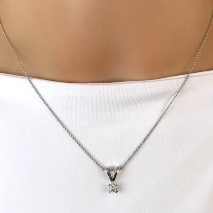 Diamant solitairevedhæng i 14 karat hvidguld 0,20 ct
