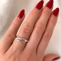 Diamantring i 14 karat guld.- og hvidguld 0,015 ct