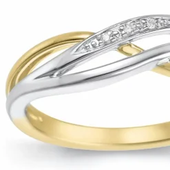 Diamantring i 14 karat guld.- og hvidguld 0,015 ct