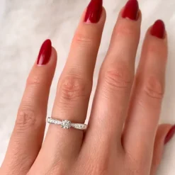 Diamantring i 14 karat hvidguld 0,18 ct 0,14 ct