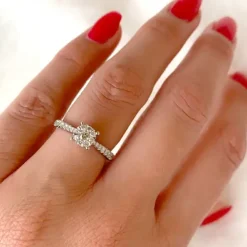 Diamantring i 14 karat hvidguld 0,10 ct 0,36 ct