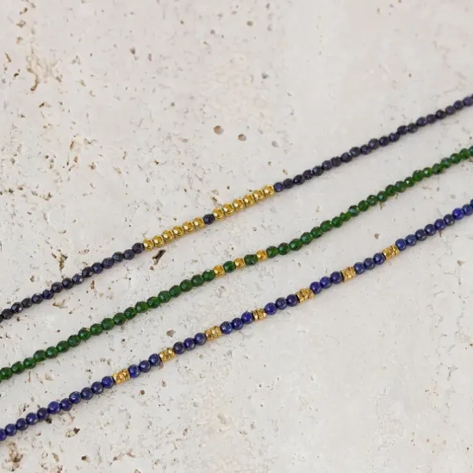 Elegant mørkeblå armbånd med lapis og hematite.