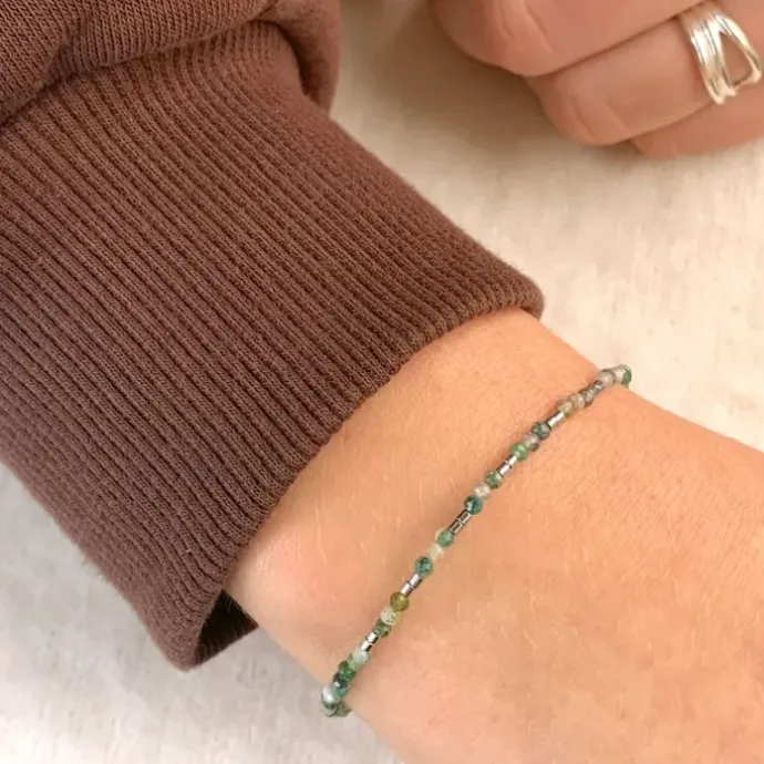 Elegant sten armbånd med agat og hematite.