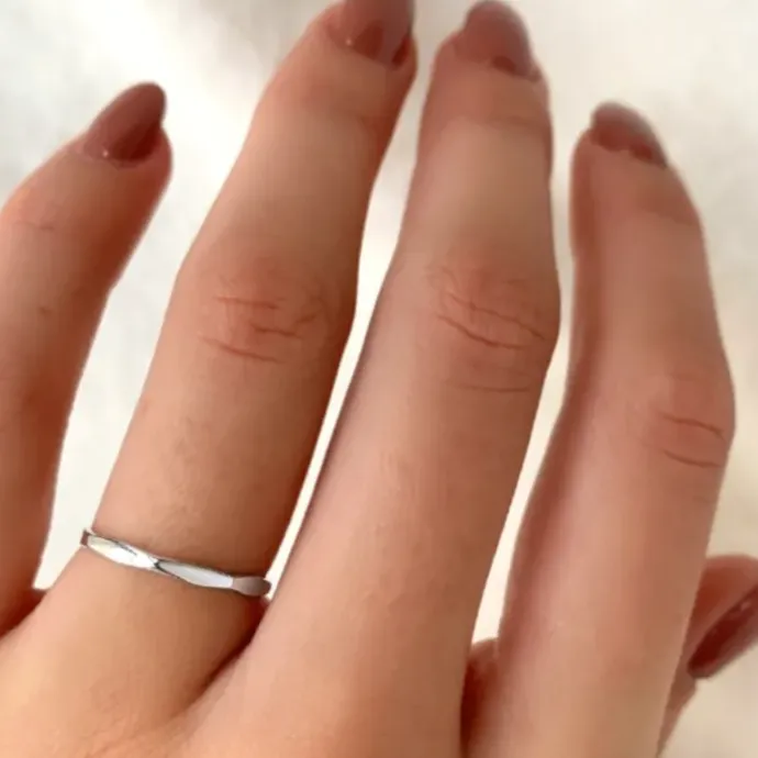 Enkel ring i sølv