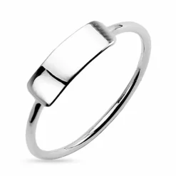 Firkantet ring i sølv