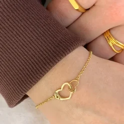 Hjerte armbånd i forgyldt sølv med vedhæng i forgyldt sølv