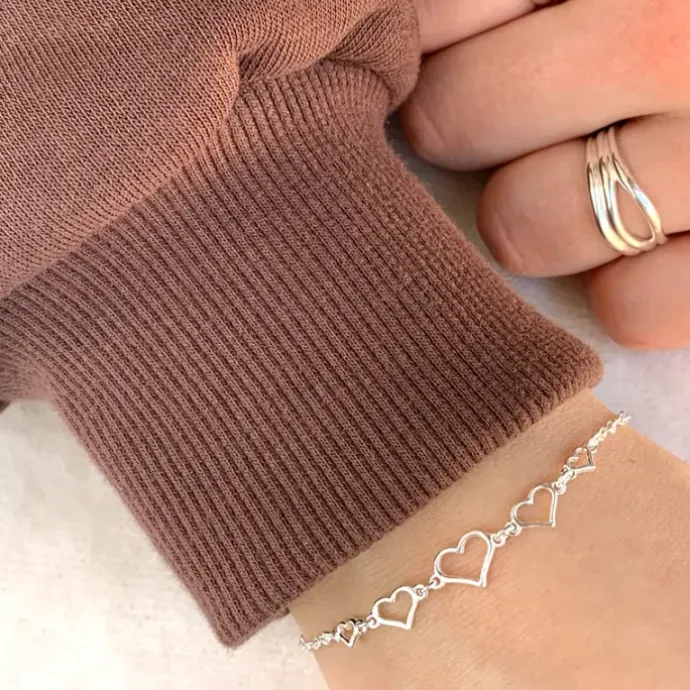 Hjerte armbånd i sølv med vedhæng i sølv