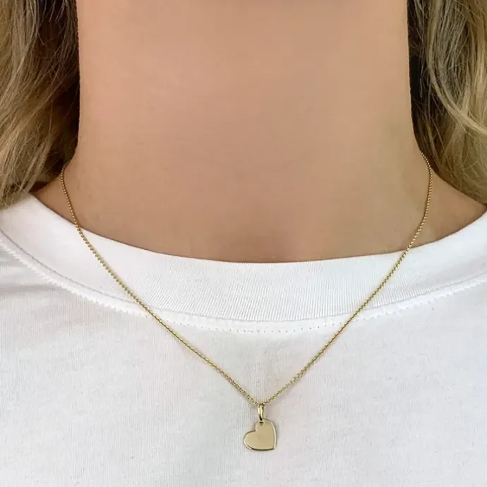Hjerte vedhæng i 8 karat guld