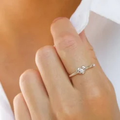 Hjerte zirkon ring i sølv