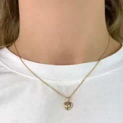 Hjerte zirkon vedhæng i 8 karat guld