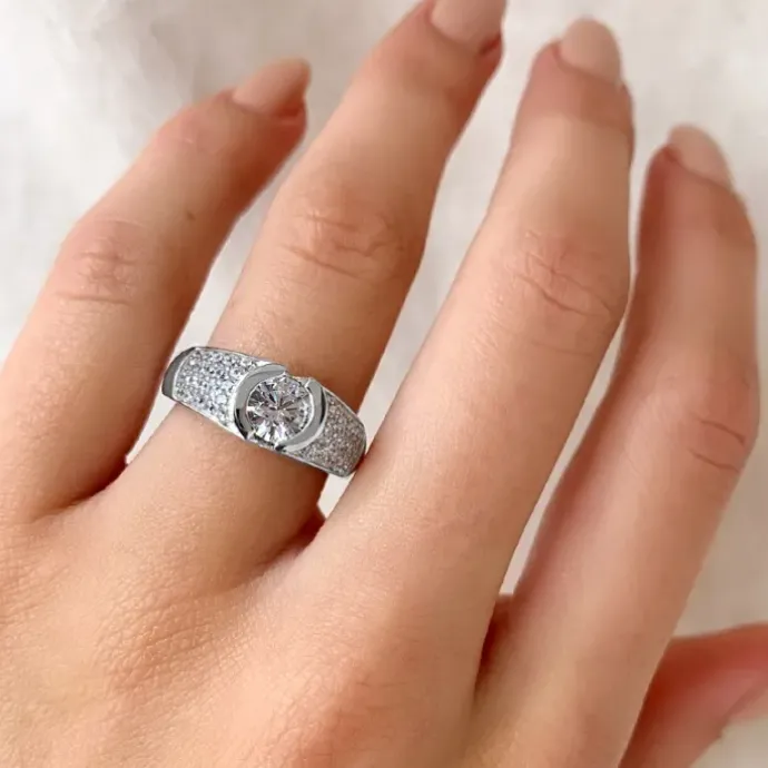 Hvid zirkon ring i sølv