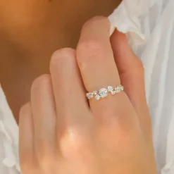 Hvid zirkon ring i sølv - Bubbly Sparkle