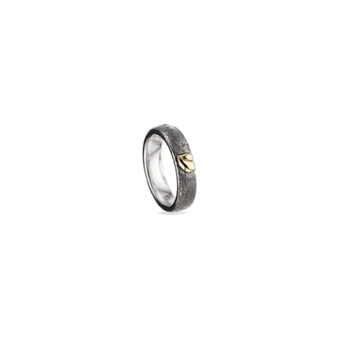 Kollektionsprøve hjerte ring i oxideret sølv med 8 karat guld