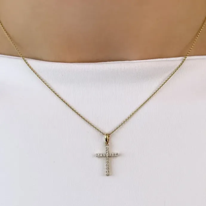 Kors diamant vedhæng i 14 karat guld 0,15 ct