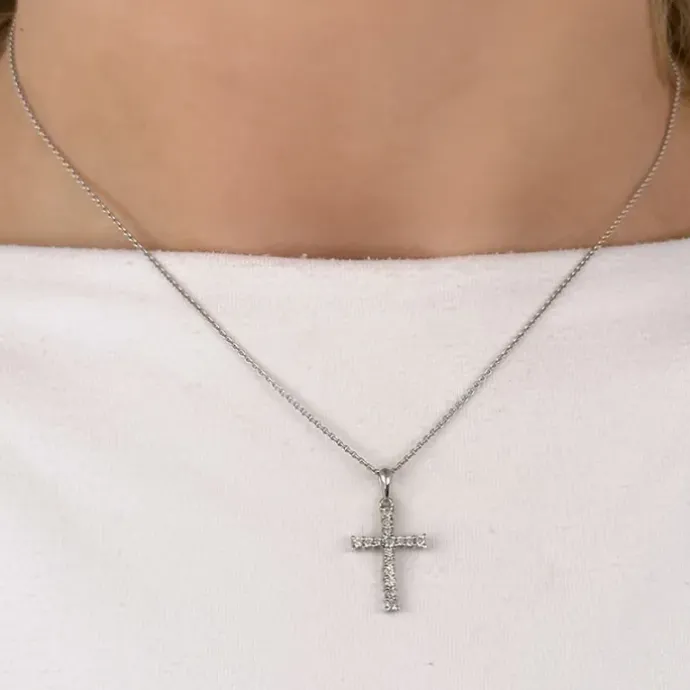 Kors diamantvedhæng i 14 karat hvidguld 0,28 ct